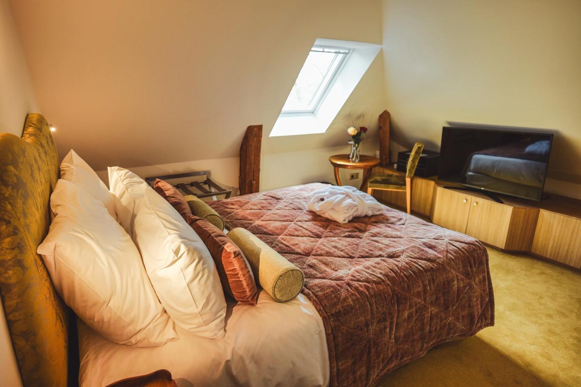 Hotel 4 Etoiles Chateau - Domaine De Coeurmandie Beny-sur-Mer المظهر الخارجي الصورة