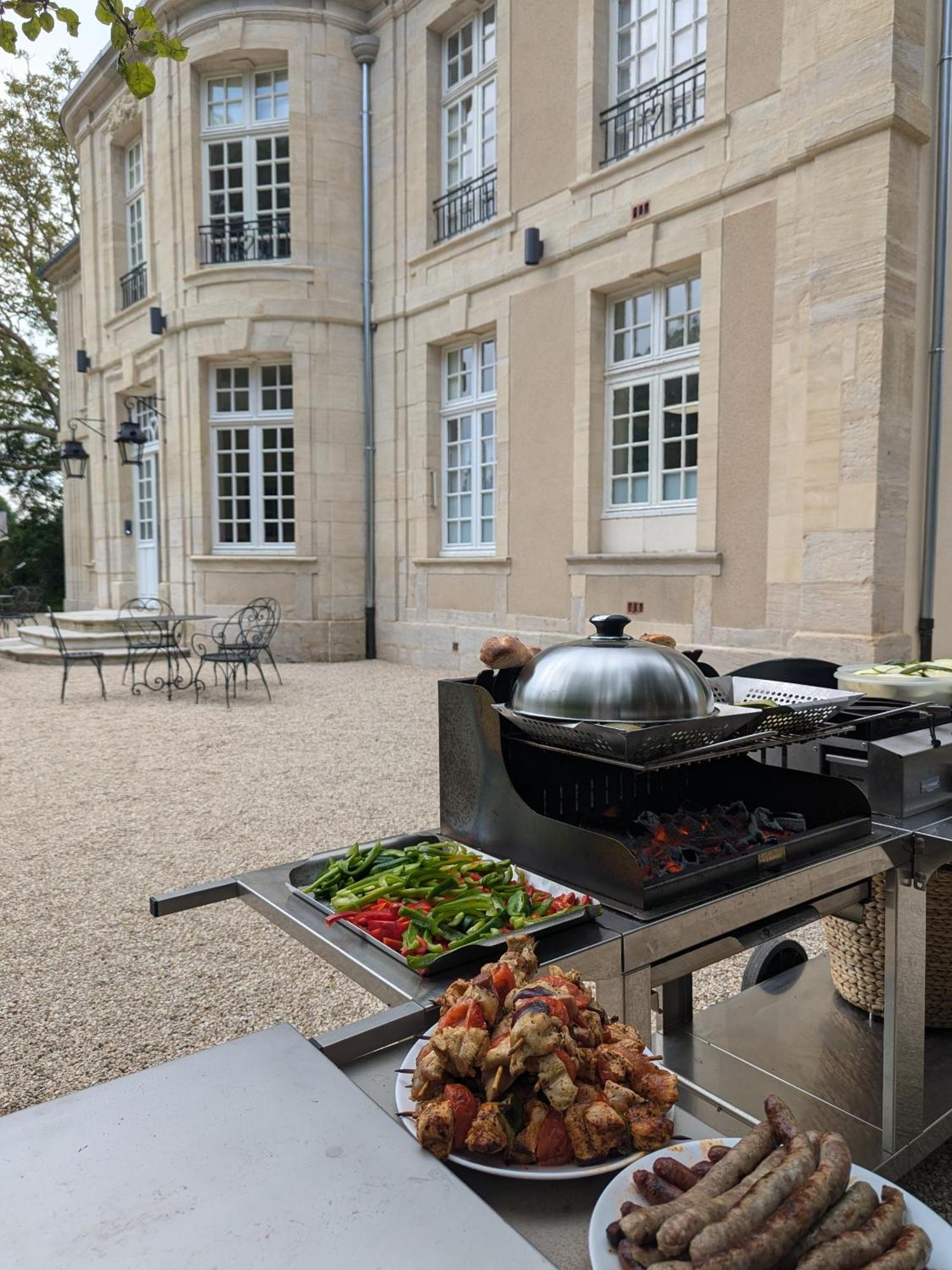 Hotel 4 Etoiles Chateau - Domaine De Coeurmandie Beny-sur-Mer المظهر الخارجي الصورة