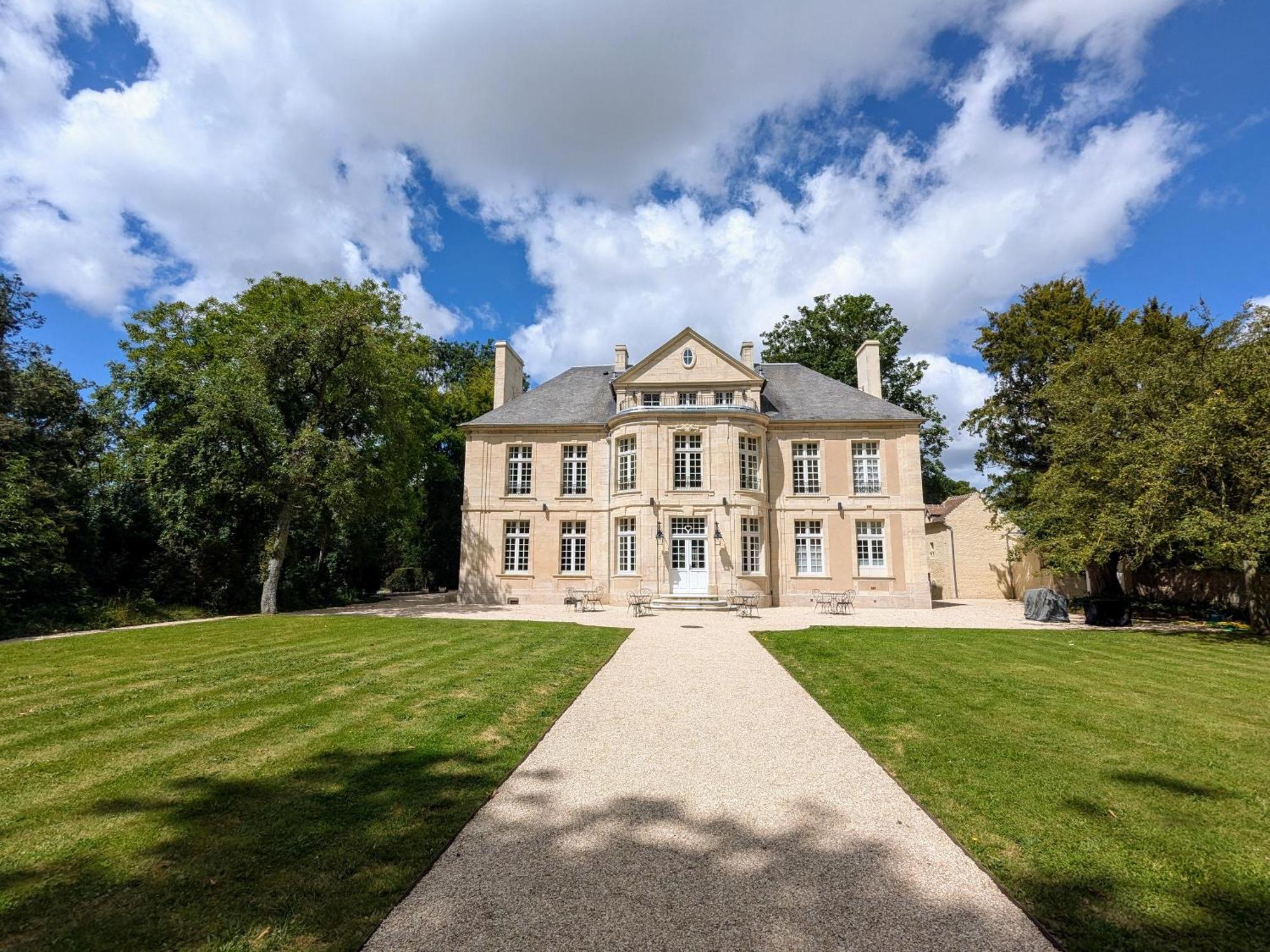 Hotel 4 Etoiles Chateau - Domaine De Coeurmandie Beny-sur-Mer المظهر الخارجي الصورة